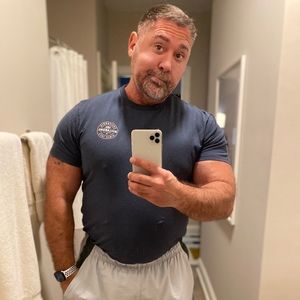 Meet your Posher, Stephen